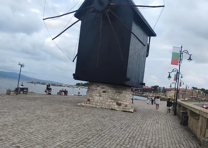 Sun Rays דירה נסבר